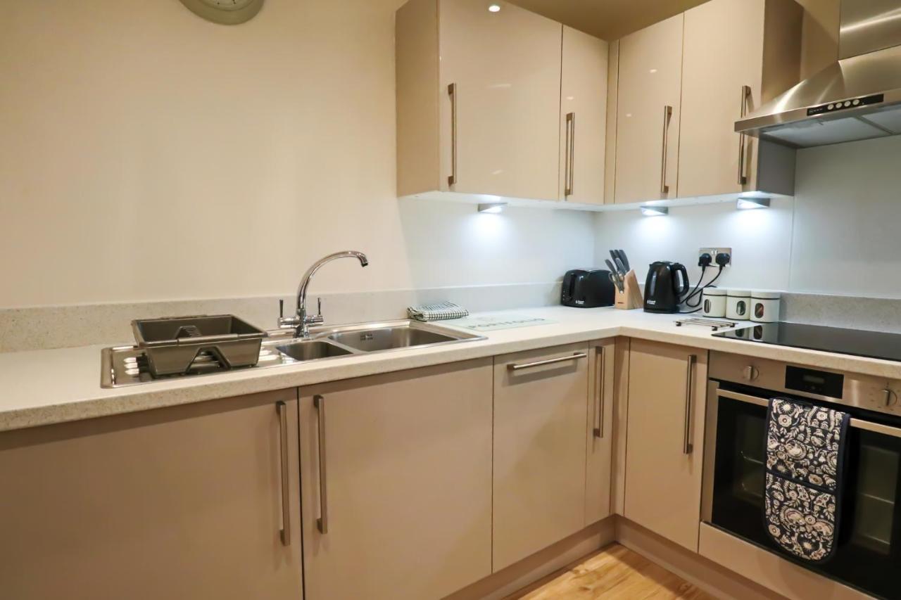 Portfolio Apartments - Welwyn Business Park Вэлвин Гарден Сити Экстерьер фото