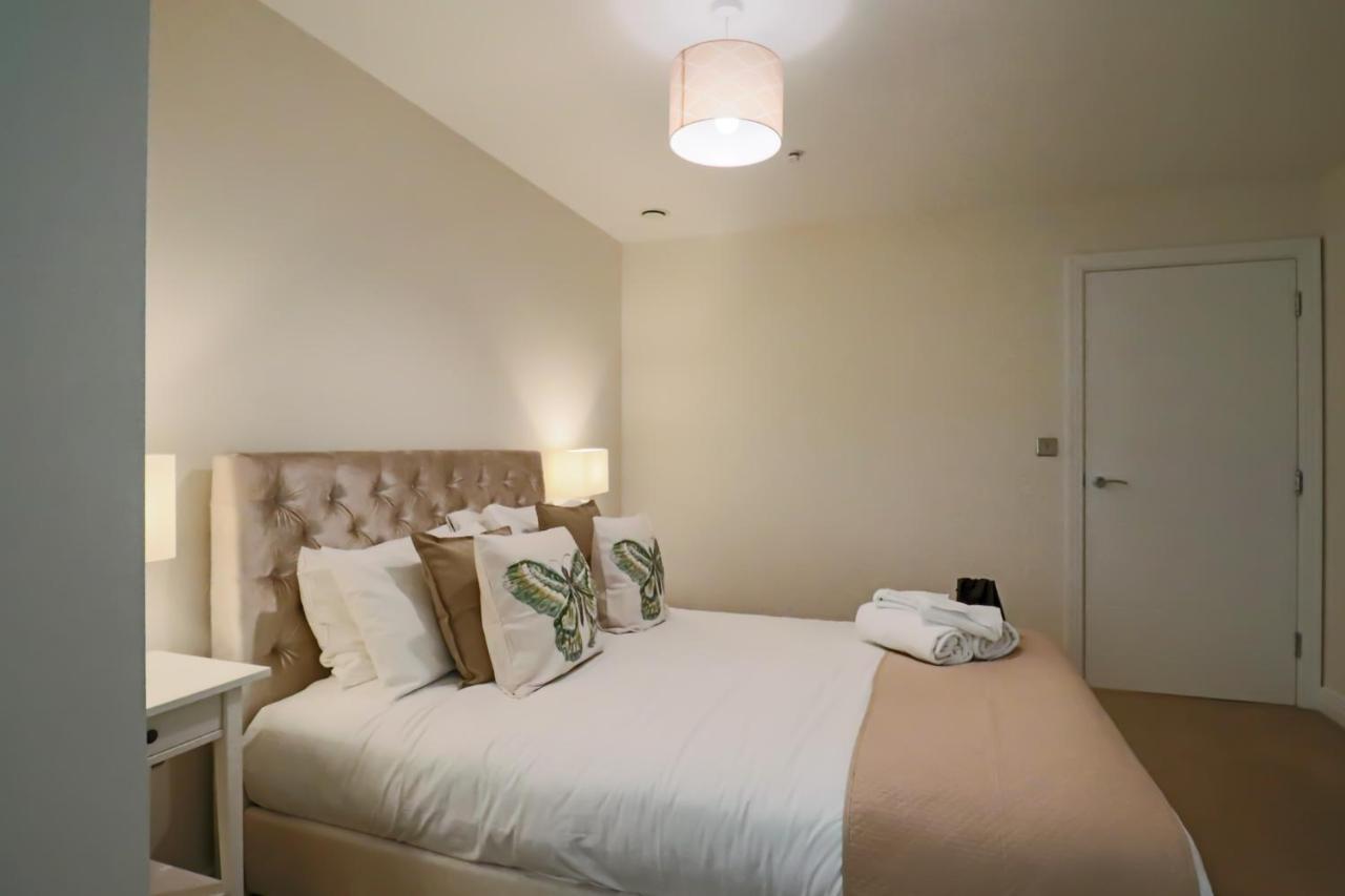 Portfolio Apartments - Welwyn Business Park Вэлвин Гарден Сити Экстерьер фото