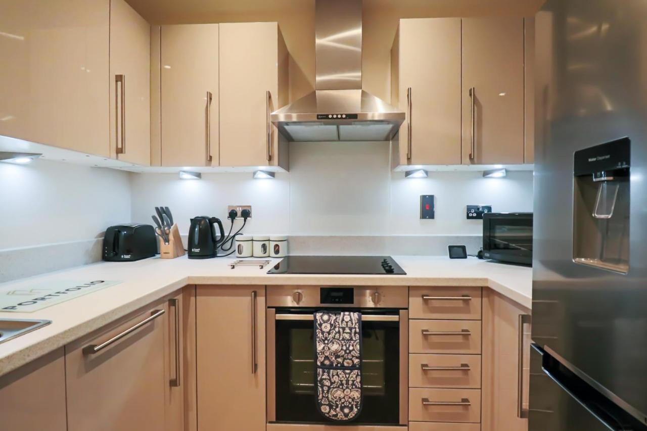 Portfolio Apartments - Welwyn Business Park Вэлвин Гарден Сити Экстерьер фото
