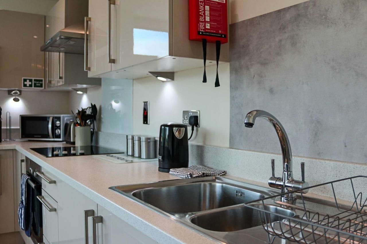 Portfolio Apartments - Welwyn Business Park Вэлвин Гарден Сити Экстерьер фото