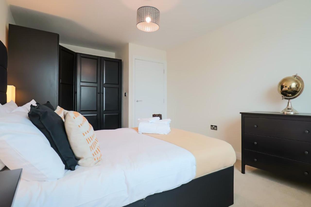Portfolio Apartments - Welwyn Business Park Вэлвин Гарден Сити Экстерьер фото