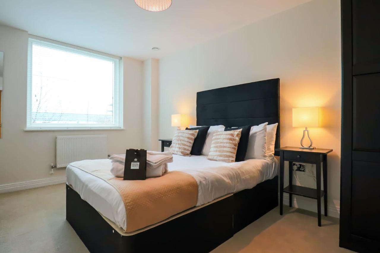 Portfolio Apartments - Welwyn Business Park Вэлвин Гарден Сити Экстерьер фото