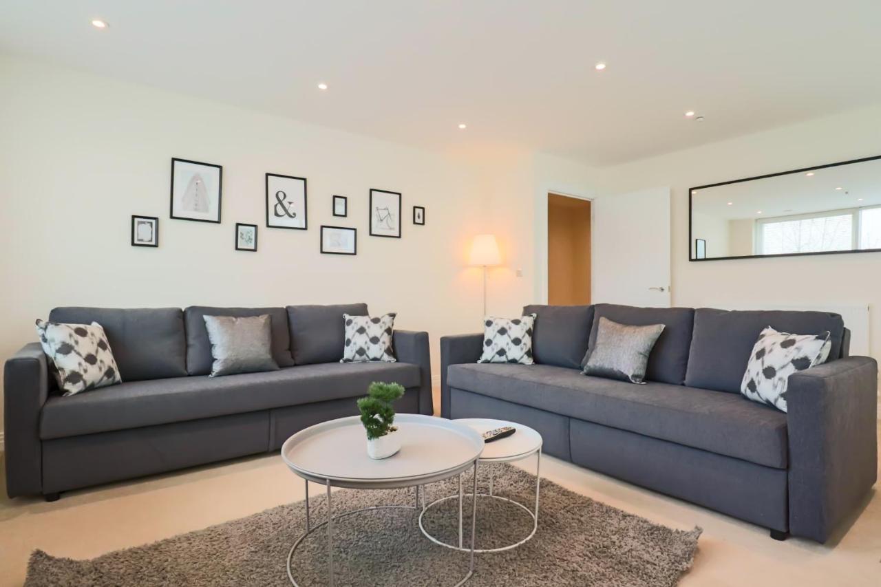 Portfolio Apartments - Welwyn Business Park Вэлвин Гарден Сити Экстерьер фото